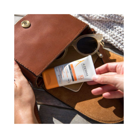 A-Derma Protect Pocket Fluide Visage SPF50 30 ml